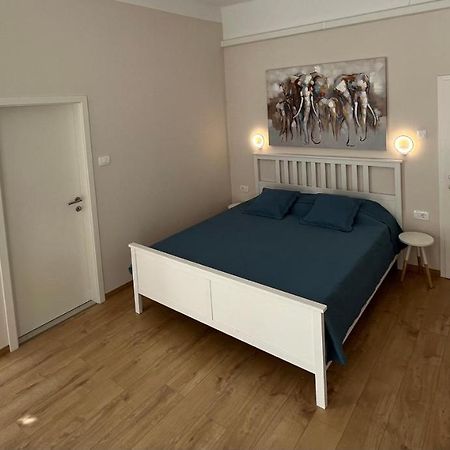 Apartment Check In Póla Kültér fotó