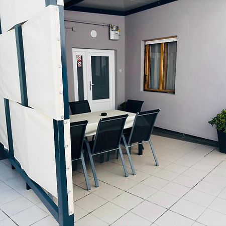 Apartment Check In Póla Kültér fotó