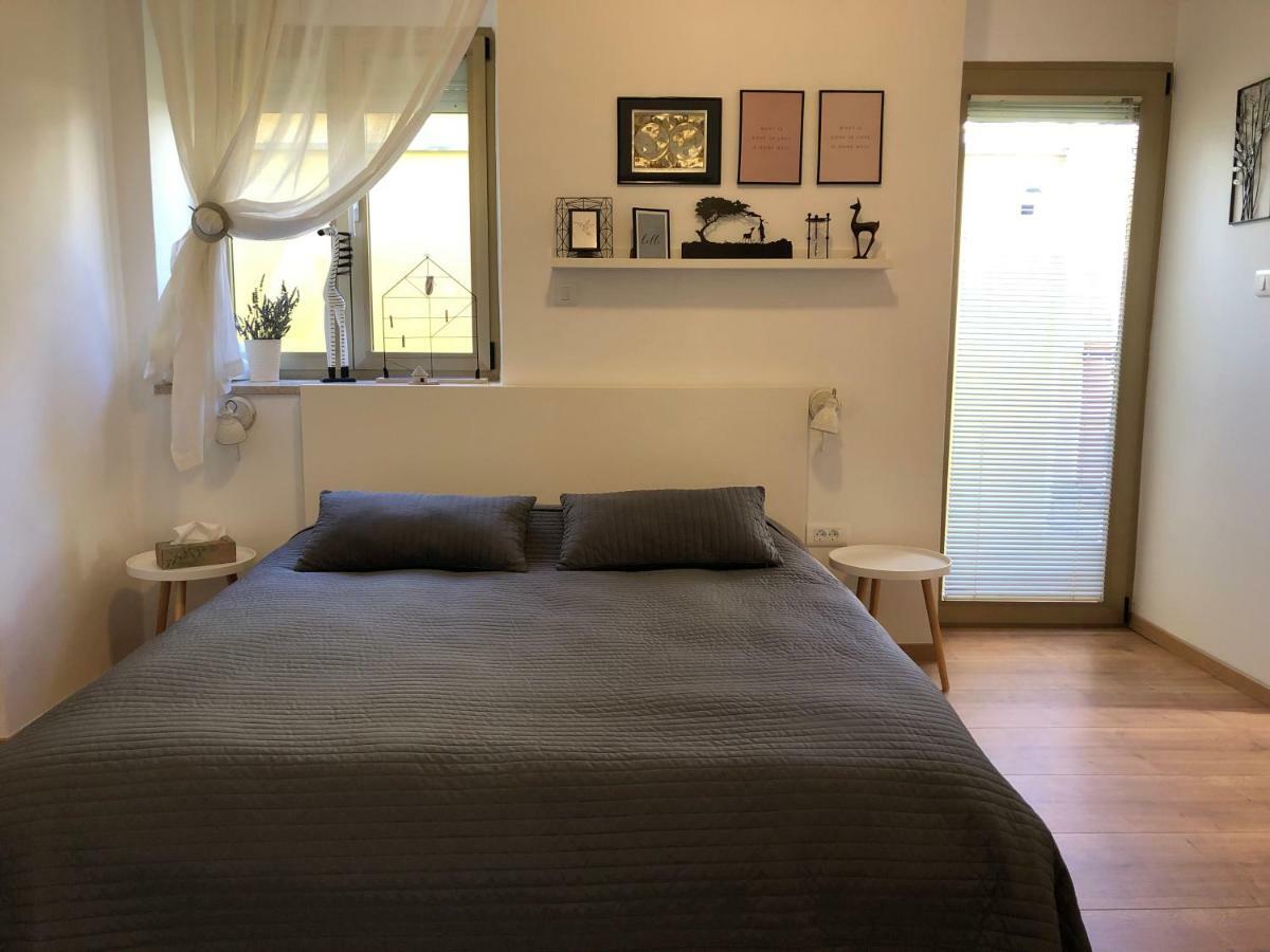 Apartment Check In Póla Kültér fotó