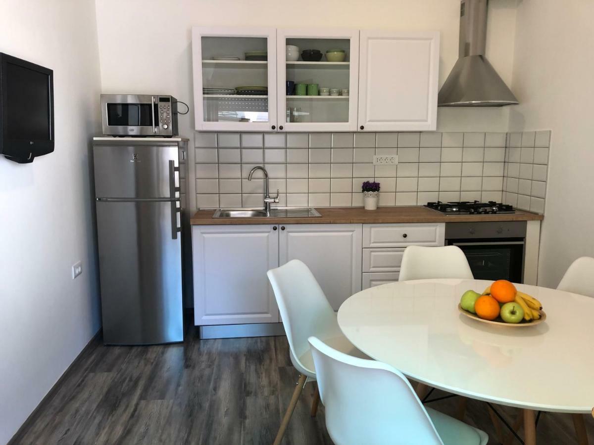 Apartment Check In Póla Kültér fotó